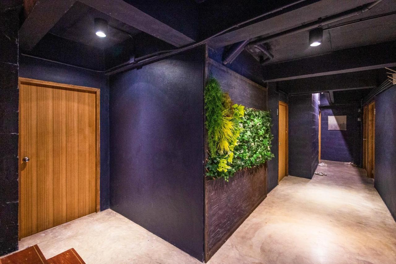 Oyo 435 Frame Residence Phuket Luaran gambar