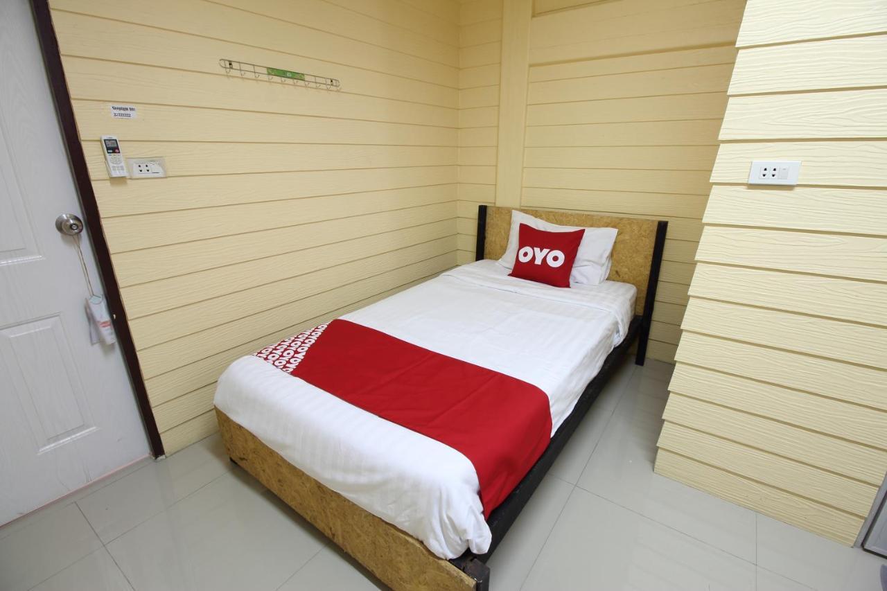 Oyo 435 Frame Residence Phuket Luaran gambar
